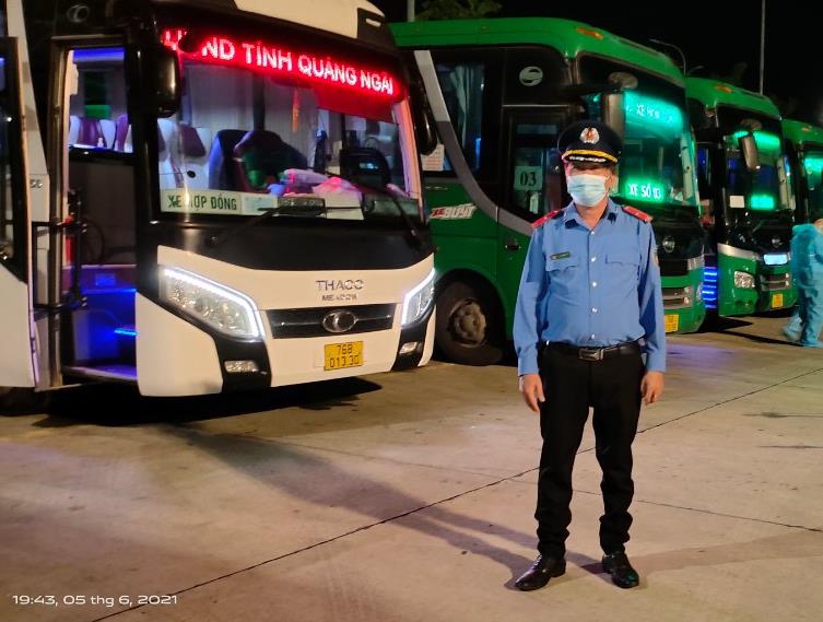 Thanh tra Sở GTVT Quảng Ngãi: Tham gia đưa 244 công dân Việt Nam trở về từ Nhật Bản đảm bảo an toàn.
