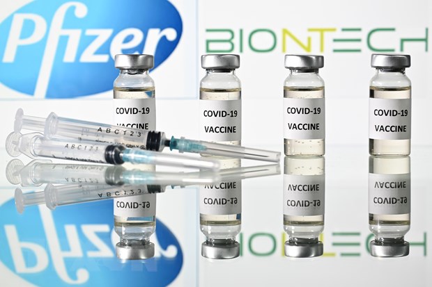 Chính phủ ban hành Nghị quyết về mua bổ sung gần 20 triệu liều vaccine phòng COVID-19 BNT162 của Pfizer