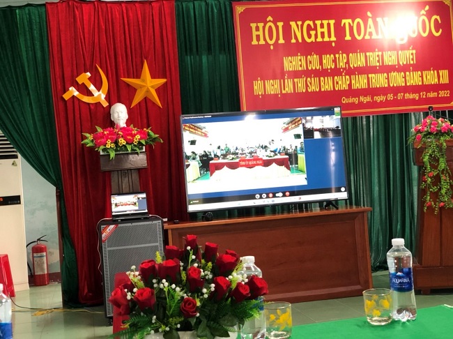 Trung tâm đào tạo và sát hạch lái xe tỉnh Quảng Ngãi tổ chức nghiên cứu, học tập, quán triệt, tuyên truyền và triển khai thực hiện Nghị quyết Hội nghị lần thứ sáu Ban Chấp hành Trung ương Đảng khóa XIII