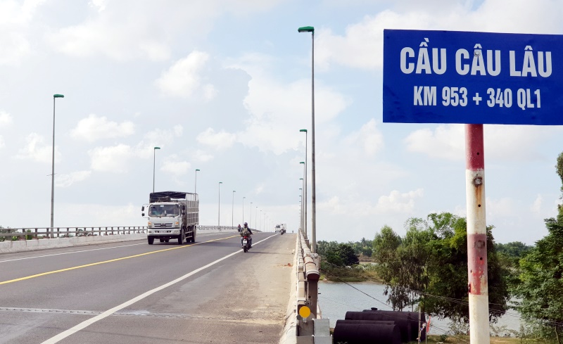 Tổ chức phân luồng giao thông trong thời gian thi công Sửa chữa cầu Câu Lâu (mới) Km953+340, QL.1, tỉnh Quảng Nam