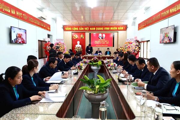 Tổ chức thành công Đại hội điểm Chi bộ VIII lần thứ X, nhiệm kỳ 2025-2027