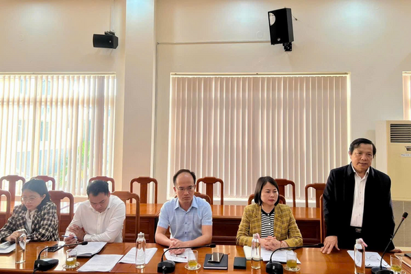 Phối hợp chuẩn bị công tác bàn giao nhiệm vụ quản lý nhà nước về sát hạch, cấp giấy phép lái xe